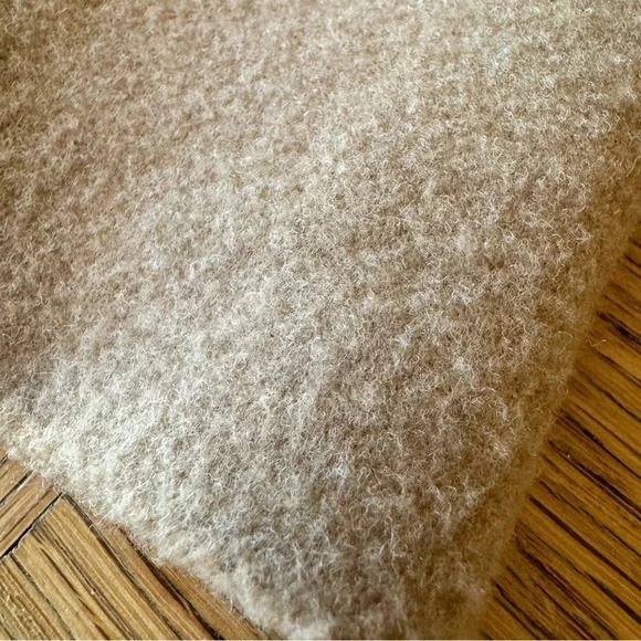 Vince XS Textured Sweatshirt Camel Brown Tan Crewneck Pullover Sweater - Picture 8 of 8